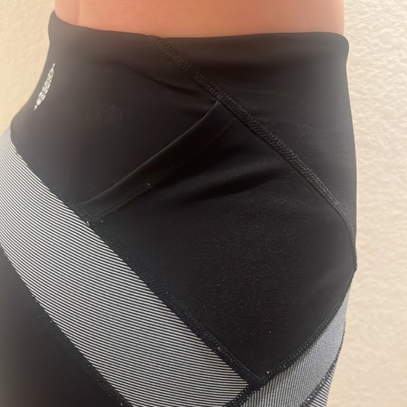 free people movement leggings perfect condition - Picture 6 of 11